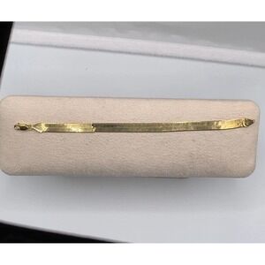 10k Yellow gold herringbone bracelet 7 inch long 6.5 mm wide 4.69g Italy Flawed